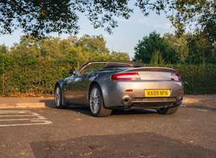 2009 Aston Martin V8 Vantage Roadster - Manual