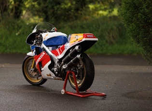 1989 Honda VFR-750R RC30 Race Bike