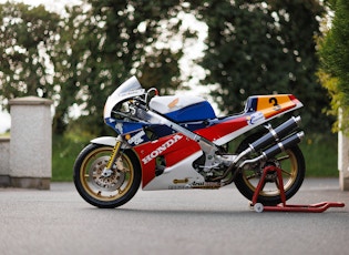 1989 Honda VFR-750R RC30 Race Bike