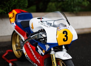 1989 Honda VFR-750R RC30 Race Bike