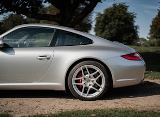 2010 Porsche 911 (997.2) Carrera S - Manual