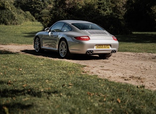 2010 Porsche 911 (997.2) Carrera S - Manual