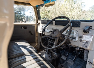 1975 Toyota HJ45 Land Cruiser - Pick Up