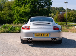 2005 Porsche 911 (997) Carrera S - Manual