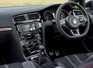 2016 Volkswagen Golf (MK7) GTI Clubsport Edition 40