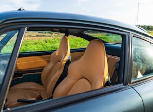 1995 Porsche 911 (993) Carrera - Manual