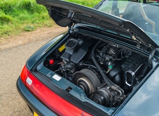 1995 Porsche 911 (993) Carrera - Manual