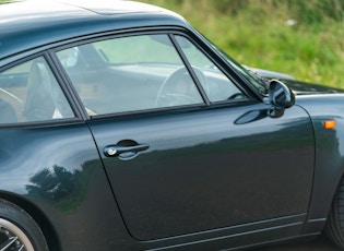 1995 Porsche 911 (993) Carrera - Manual