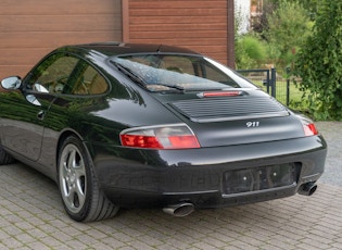 2000 Porsche 911 (996) Carrera 4 'Millennium Edition'