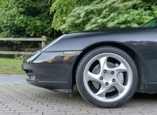 2000 Porsche 911 (996) Carrera 4 'Millennium Edition'