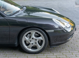 2000 Porsche 911 (996) Carrera 4 'Millennium Edition'