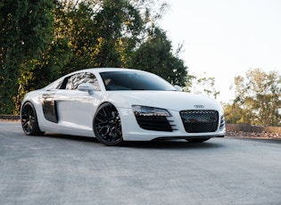 2010 Audi R8 V8 - Manual 