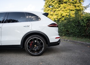 2015 Porsche Cayenne Turbo - Ex Robert Lewandowski 