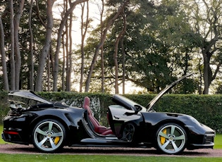 2021 Porsche 911 (992) Turbo S Cabriolet