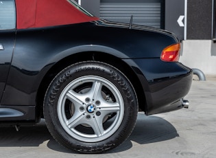 1999 BMW Z3 2.8 Roadster – 10,086 km 