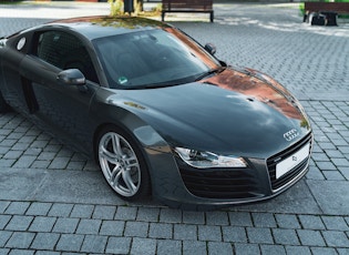 2009 Audi R8 V8 - Manual