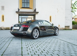 2009 Audi R8 V8 - Manual