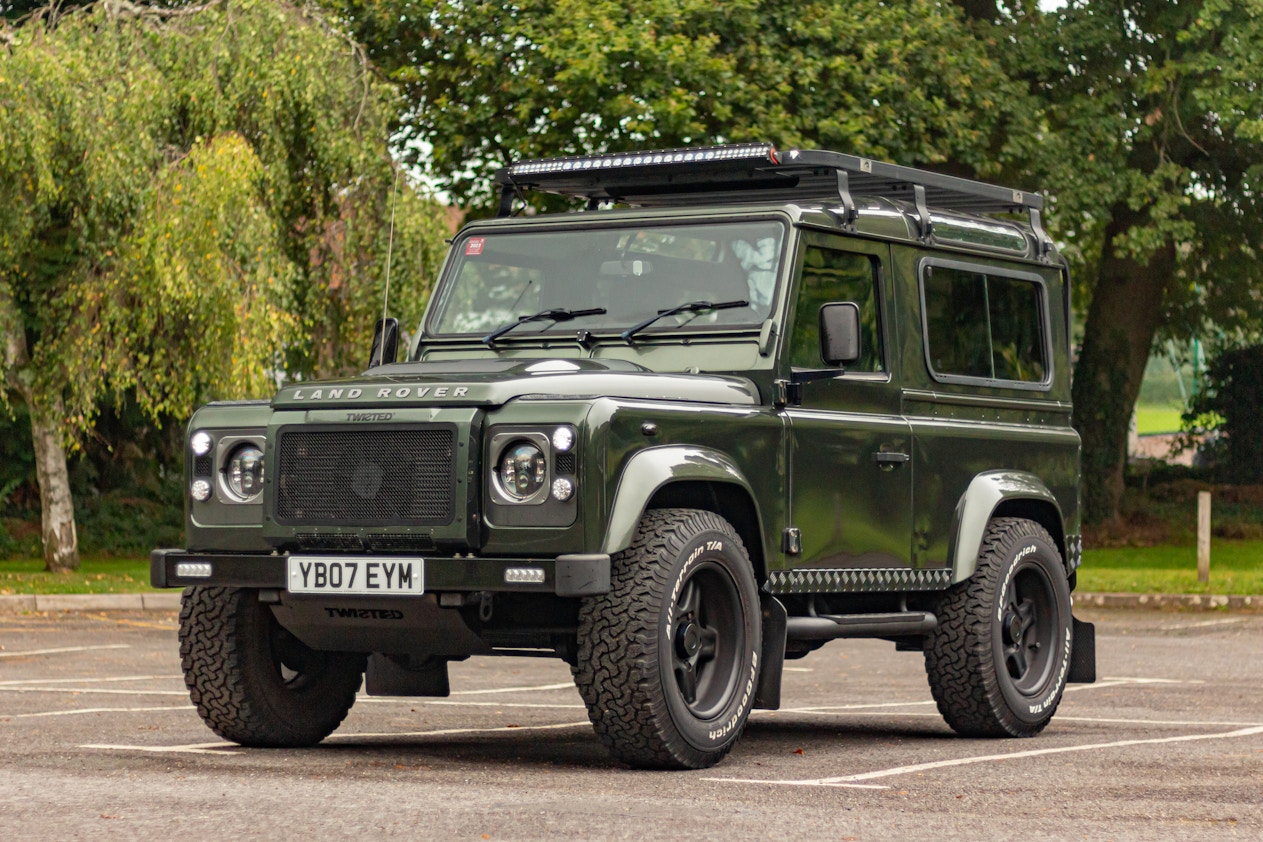 2007 LAND ROVER DEFENDER 90 XS STATION WAGON ‘TWISTED’ 