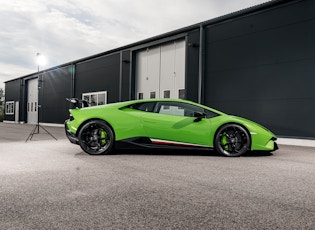 2017 Lamborghini Huracan Performante