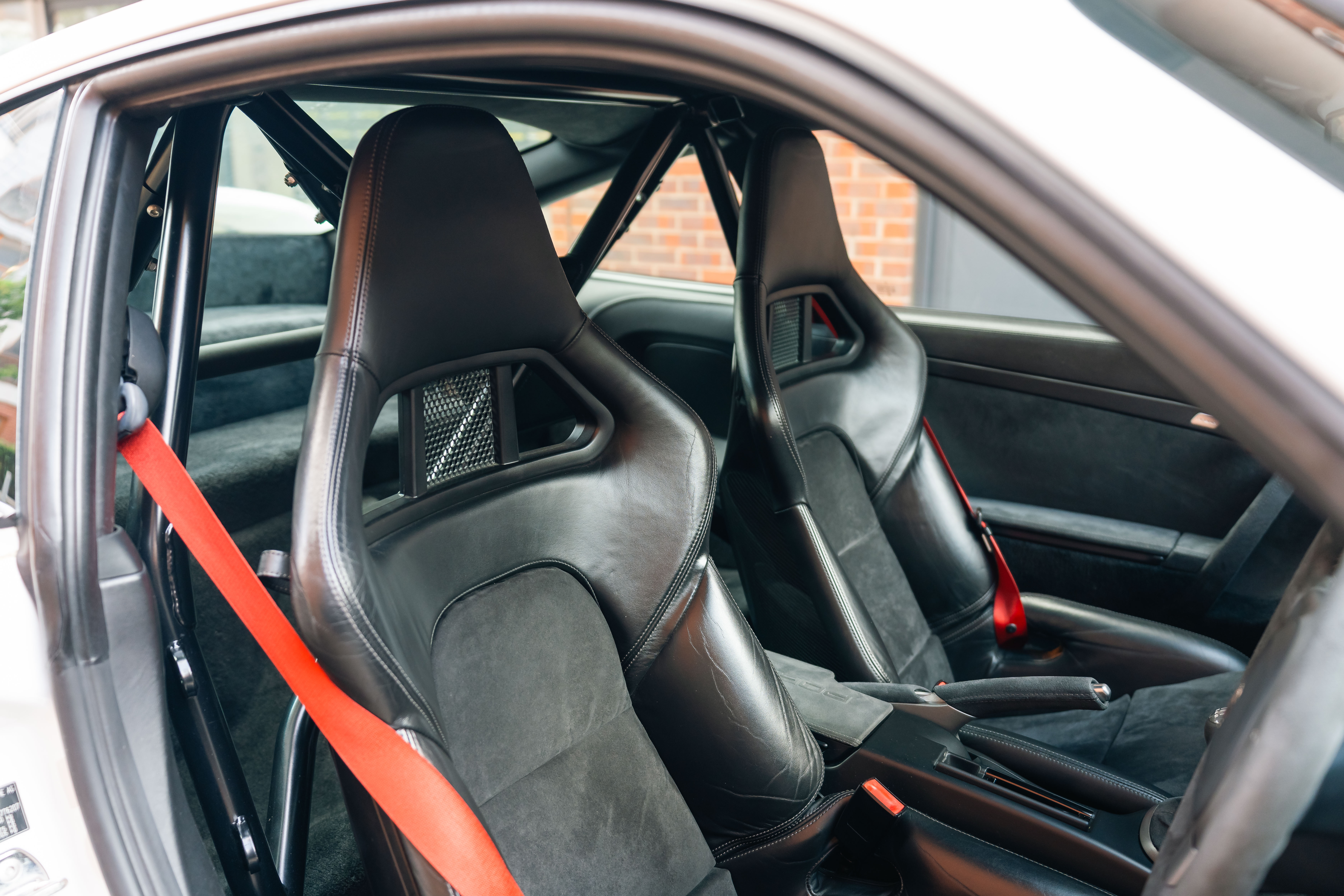 Abarth OT 2000 Coupé Periscopio 1965 te koop - Gallery Aaldering, image size:1263x842