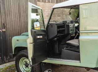 2015 Land Rover Defender 90 Heritage