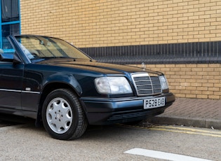 1996 Mercedes-Benz (W124) E220 Cabriolet