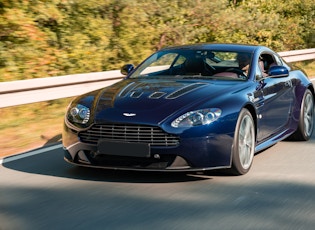 2012 Aston Martin V12 Vantage - Manual - VAT Q