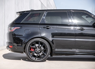 2021 Range Rover Sport SVR - Carbon Edition