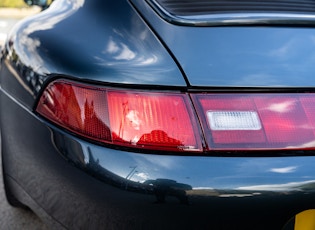 1994 Porsche 911 (993) Carrera - Manual