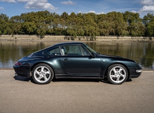 1994 Porsche 911 (993) Carrera - Manual