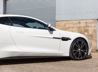 2014 Aston Martin Vanquish Carbon Edition