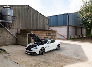 2014 Aston Martin Vanquish Carbon Edition