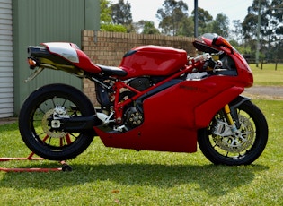 2004 Ducati 749R