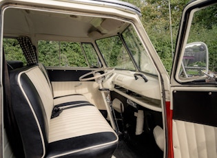 1974 Volkswagen T1 15-Window Splitscreen Campervan