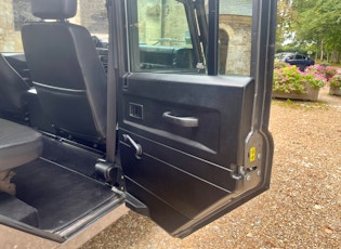 2015 Land Rover Defender 110 XS Station Wagon