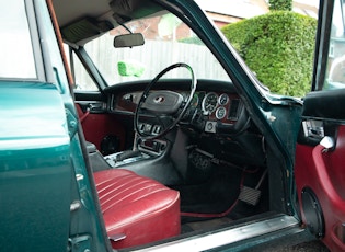 1973 Jaguar XJ6 - Broadspeed Body Kit