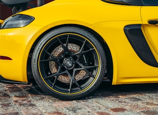 2022 Porsche 718 Cayman GT4 RS Weissach Pack