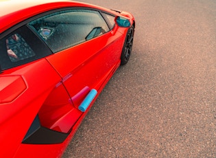 2012 Lamborghini Aventador LP700-4 - 122 KM