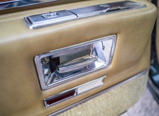 1975 Cadillac Fleetwood Sixty Special Brougham 