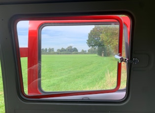 1960 Volkswagen Type 2 (T1) Splitscreen Kombi - 13,551 Km 