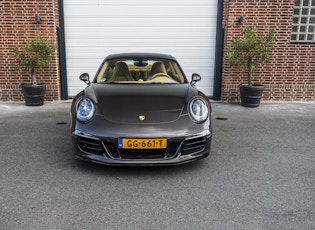 2015 Porsche 911 (991) Carrera 4 GTS