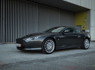 2007 Aston Martin DB9 - Manual - 18,000 KM