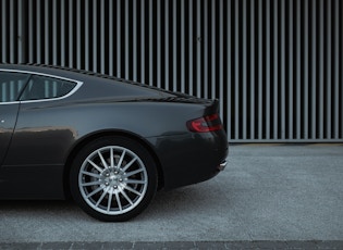 2007 Aston Martin DB9 - Manual - 18,000 KM