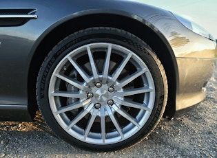 2007 Aston Martin DB9 - Manual - 18,000 KM