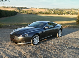 2007 Aston Martin DB9 - Manual - 18,000 KM