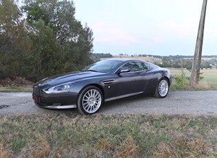 2007 Aston Martin DB9 - Manual - 18,000 KM