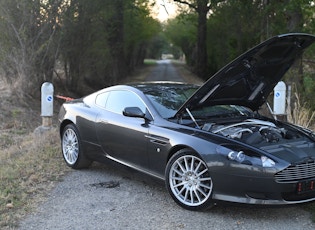 2007 Aston Martin DB9 - Manual - 18,000 KM