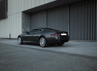 2007 Aston Martin DB9 - Manual - 18,000 KM