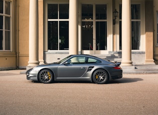 2011 Porsche 911 (997.2) Turbo S