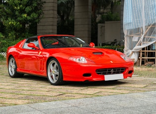 2005 Ferrari 575 Superamerica F1 - HK Registered